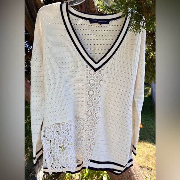 FRENCH CONNECTION Women Small Textured White Knit V-Neck Sweater Generous Sizing - Picture 2 of 16